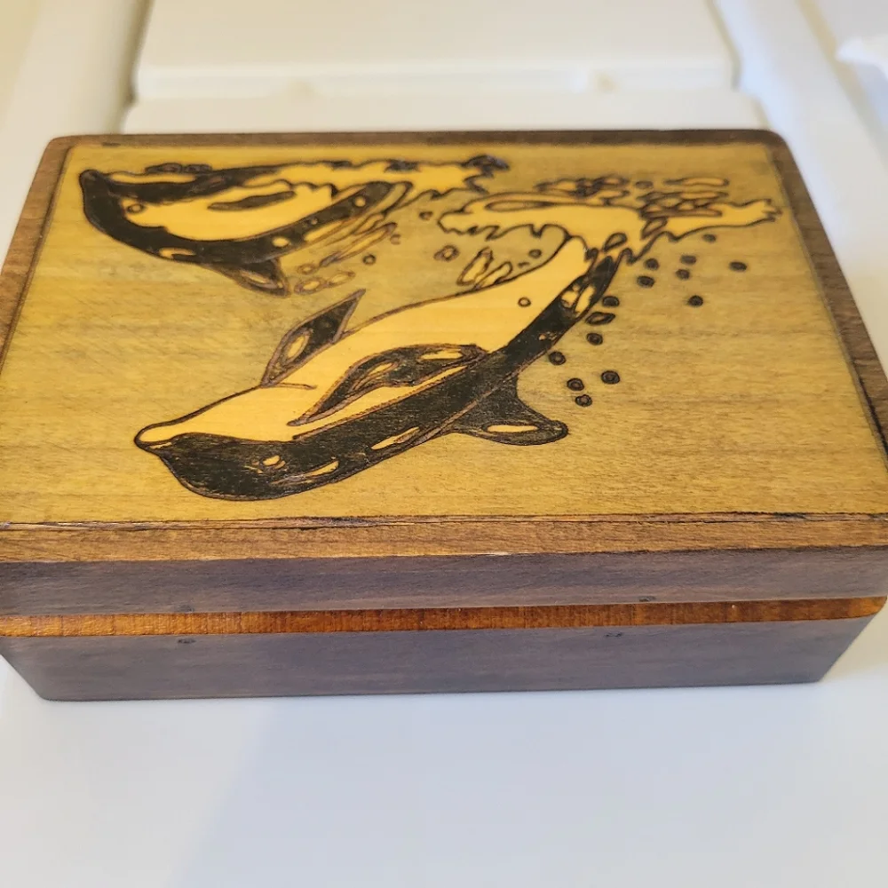 Wood box Dolphin Carving - made in Poland